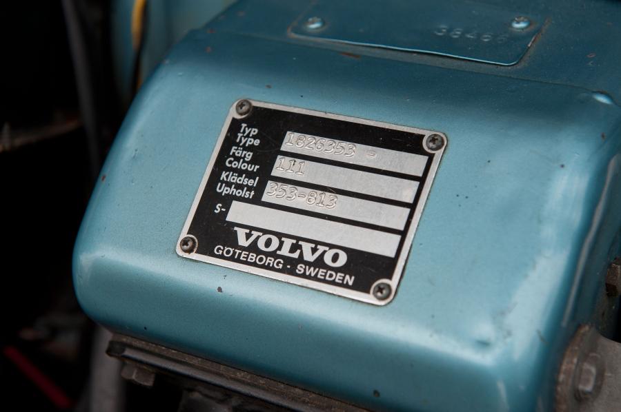  Volvo P1800E 1972 года  (фото 18 из 23)